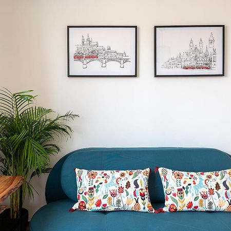 Bright Charming Apt With Terrace, Parking & Airco. Prag Exteriör bild